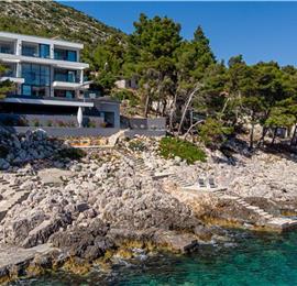 6 bedroom villa with infinity pool and sea views, Korcula Island, sleeps 12